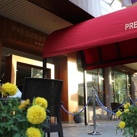 President Hotel Dżunija Zewnętrze zdjęcie